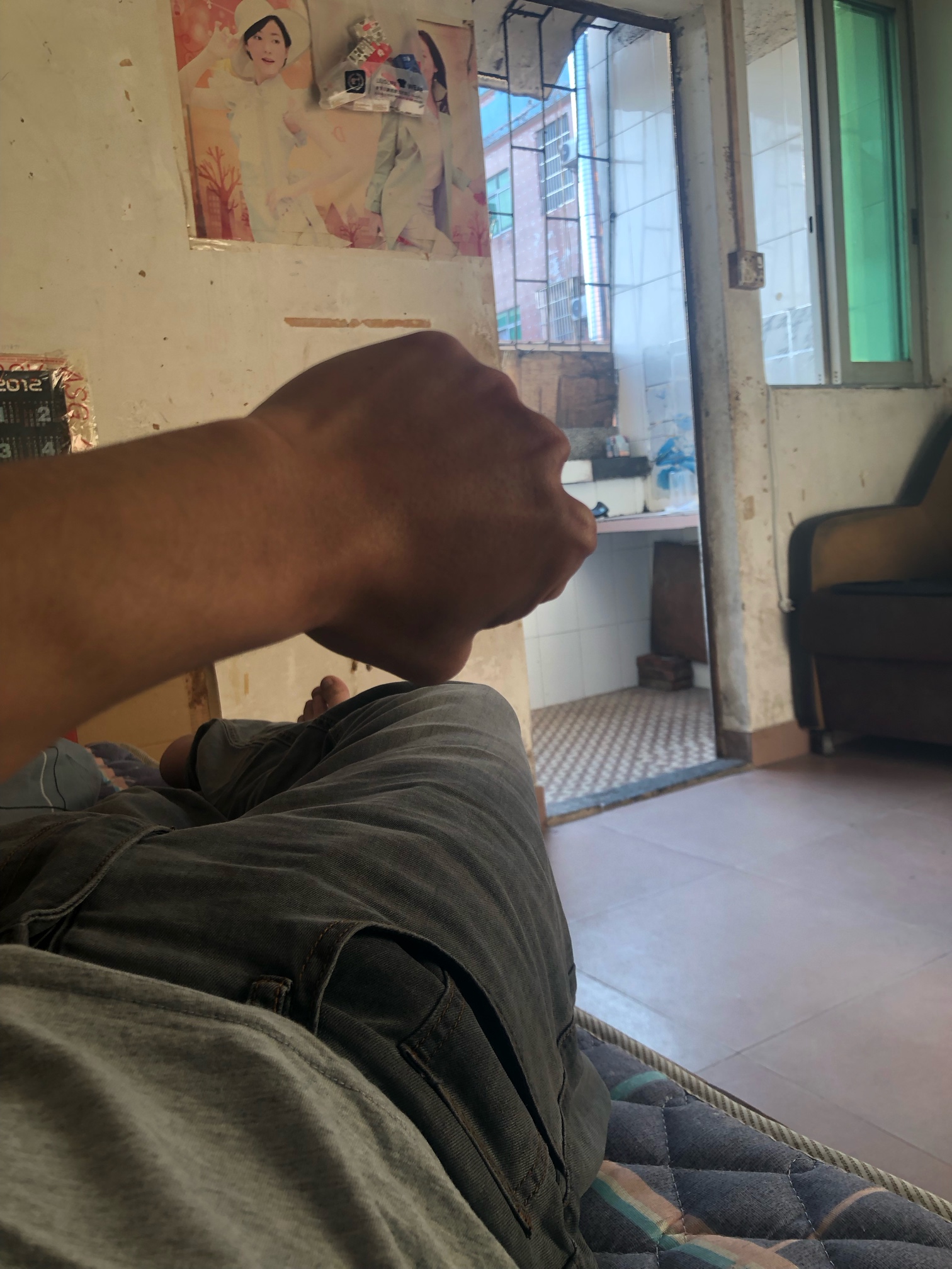 大年三十还挂壁在150挂壁房，四年没回去了

47 / 作者:区委叔记 / 