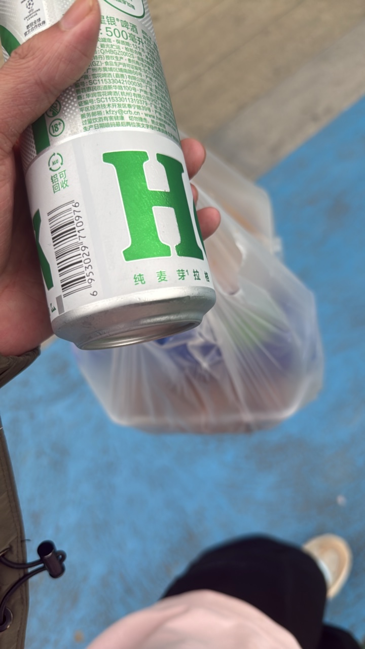 吃饭了 老哥们

84 / 作者:卡农zzZ / 