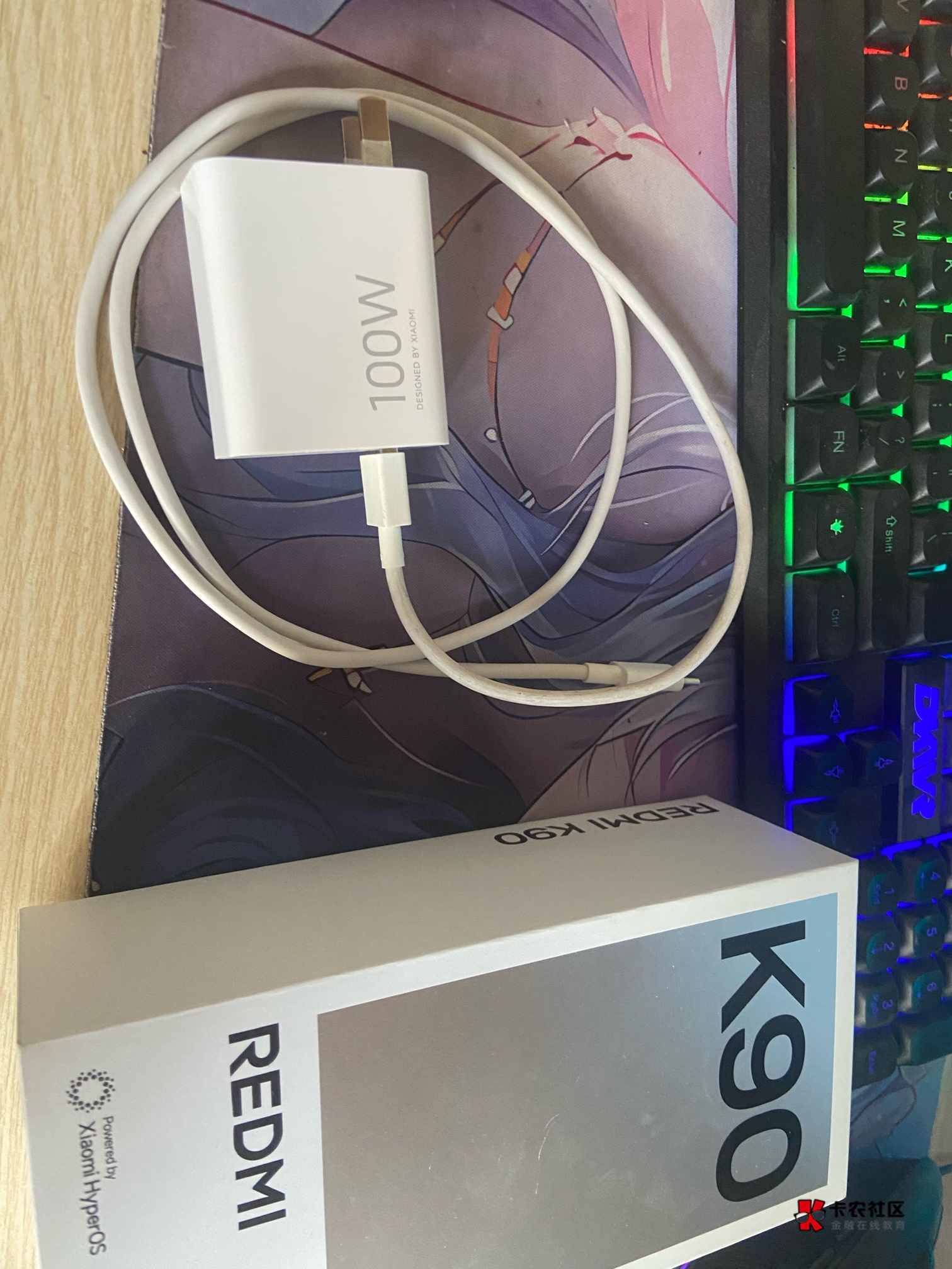 这个盒子跟充电器能卖多少啊老哥们。给个参考

1 / 作者:白白爱白羊う / 