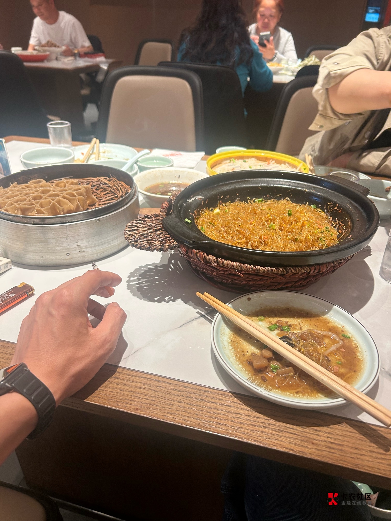 妹子请吃饭，又多了，清空qq空间吗顶不住了呀老哥们

85 / 作者:口味王 / 
