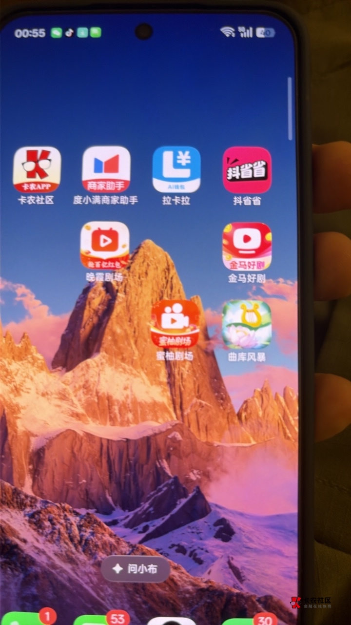老哥们 这个曲库是不是盗版的

16 / 作者:遂亡已毕 / 