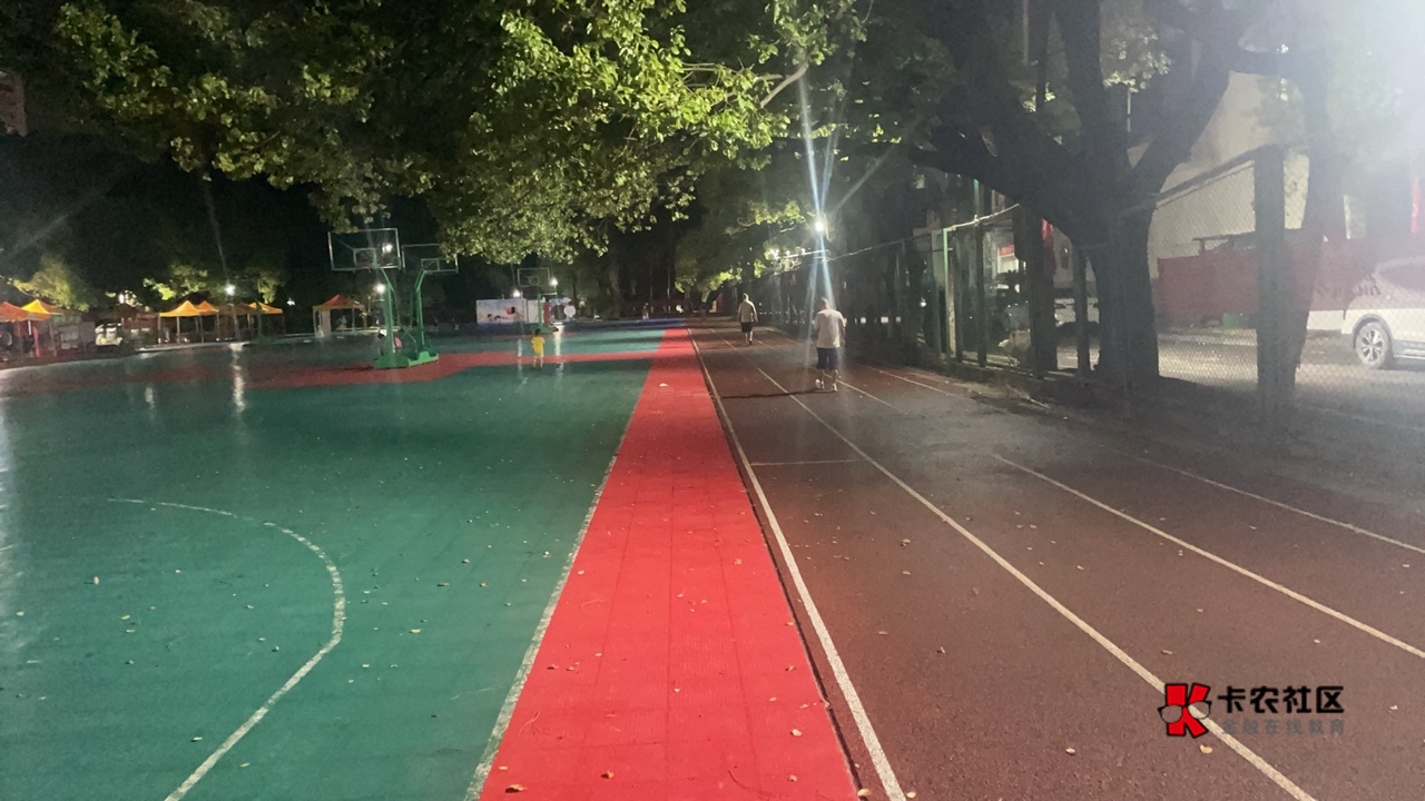 前海基金为啥换绑手机号后红包没了

80 / 作者:溜达发财 / 