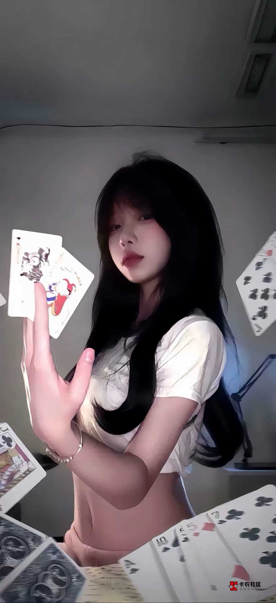 打卡

98 / 作者:临清最深情的人 / 