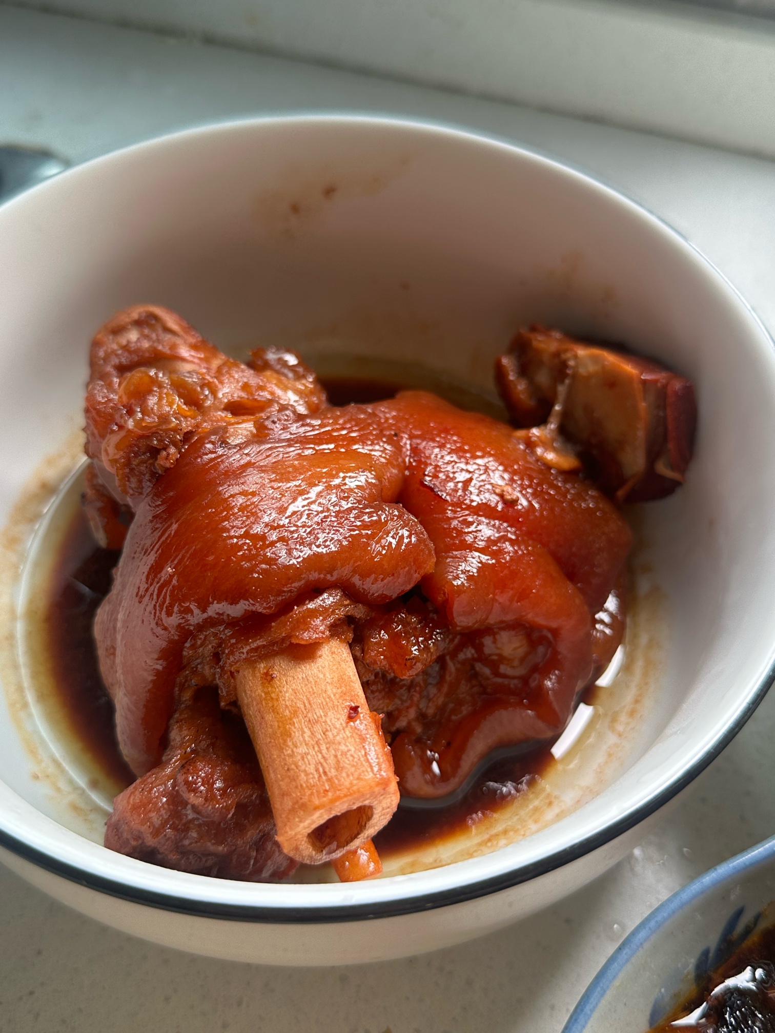 饿昏了
47 / 作者:暖心i / 