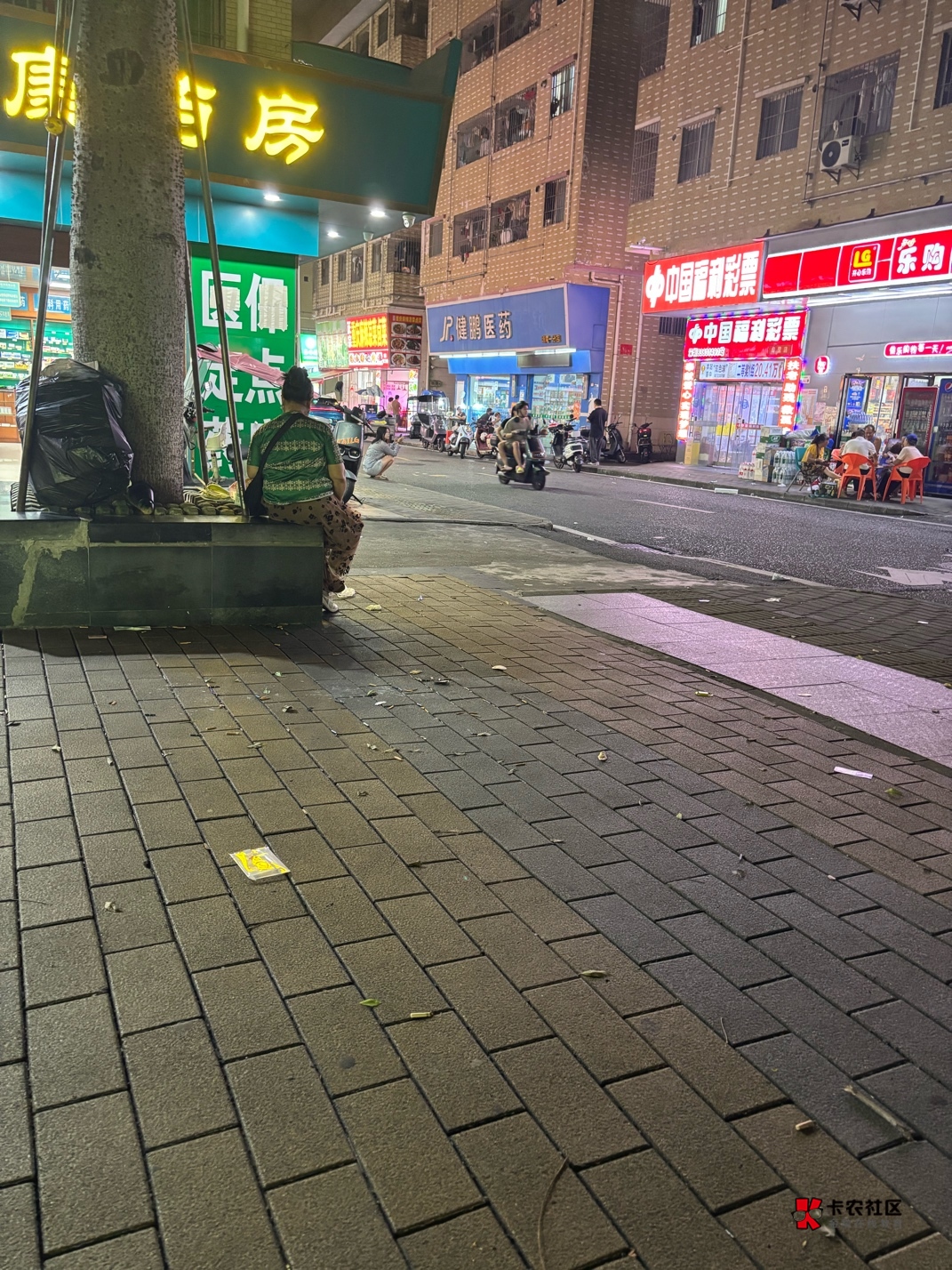 深圳宝安塘尾10区，有点东西老哥们懂吧

13 / 作者:挂比了老哥们 / 