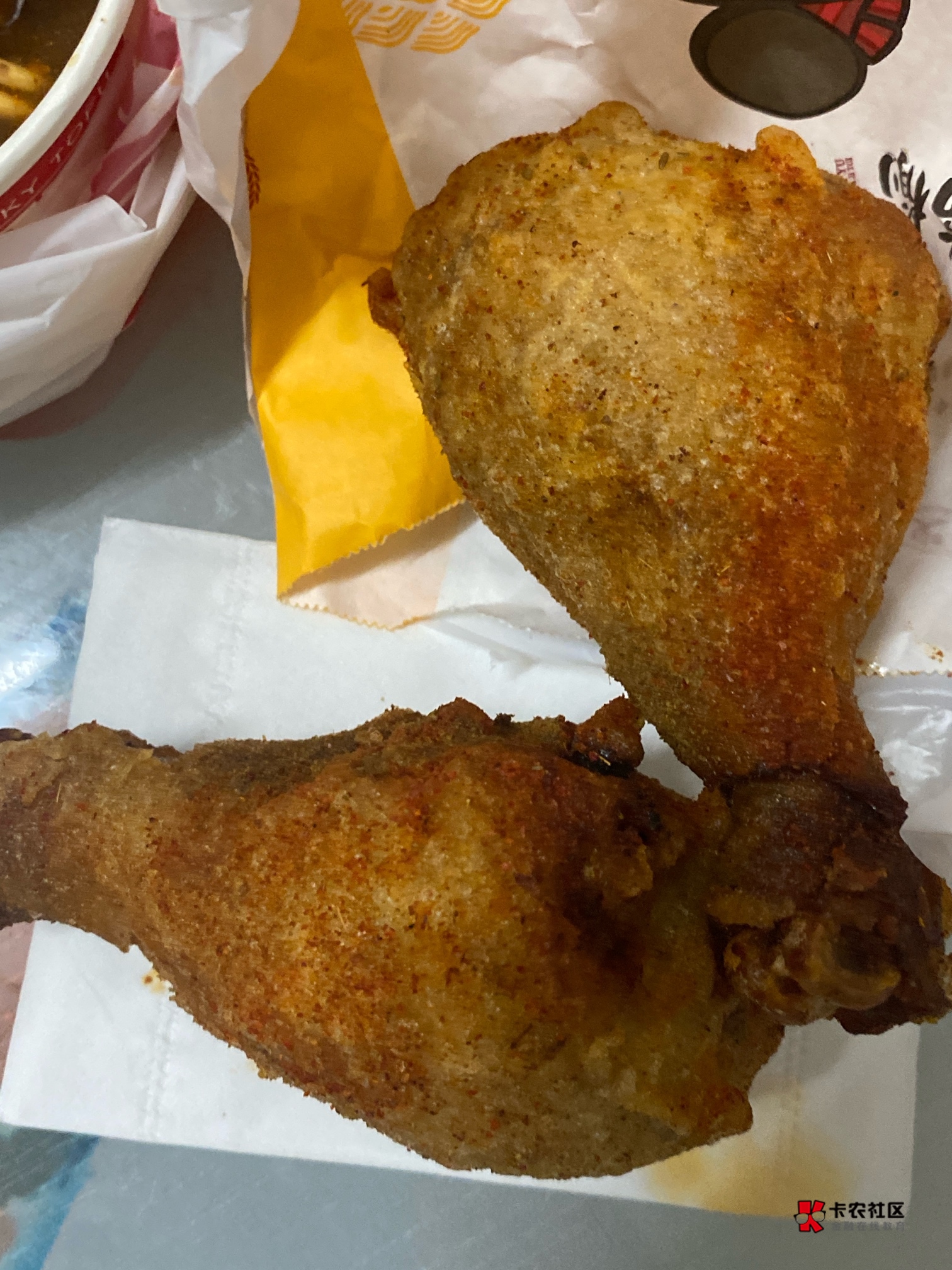 林逾炸鸡腿，这么大一个☝️吃起来像中西结合的味道

91 / 作者:平安是福me / 