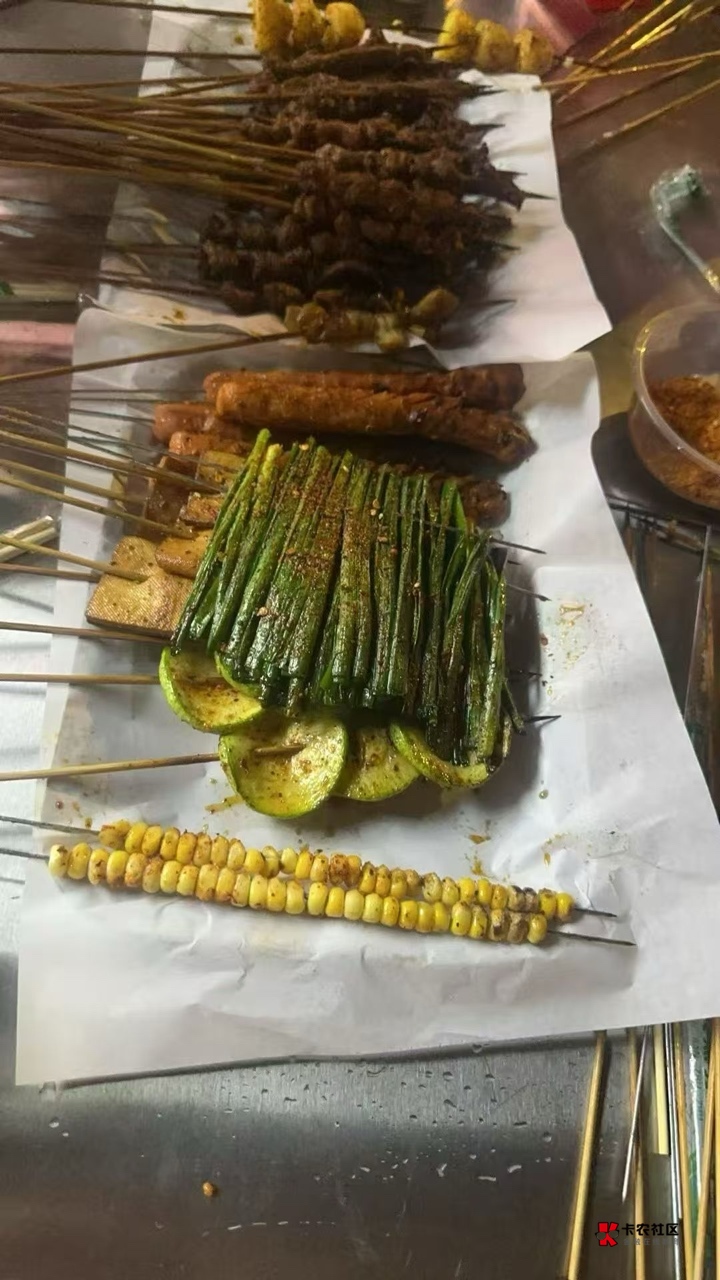 吃夜宵了，老哥们先吃


68 / 作者:昼夜寻觅 / 