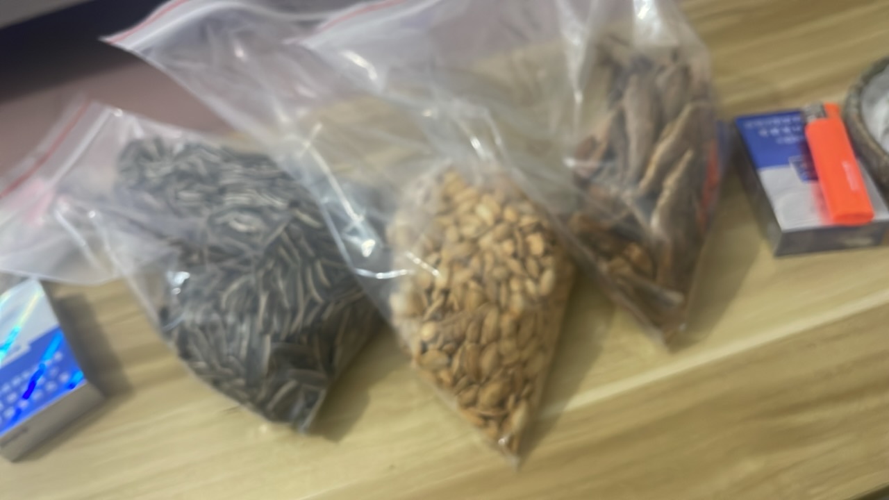 有没有老哥直接干喝的？啤酒根本不需要下酒的。白酒原则上需要，没钱就没有原则

35 / 作者:肉吃的不 / 