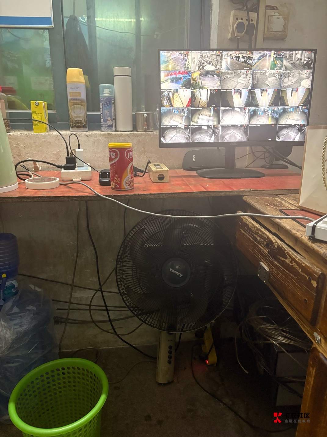 挂比保安不知不觉也3个月了，钱一分没存到兜里还有几十

26 / 作者:哦这样吗 / 