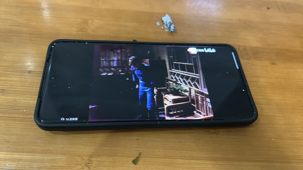 老哥们好无聊呀，年纪大了游戏都不想打了，每天看看视频又熬过一天

68 / 作者:小宇宙迷弟 / 